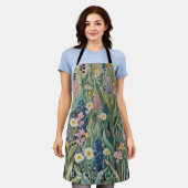 牧草地ささやき：パステルワイルドフラワー エプロン (着用した状態)