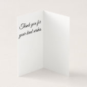 牧草地で生い茂る馬 (内部)