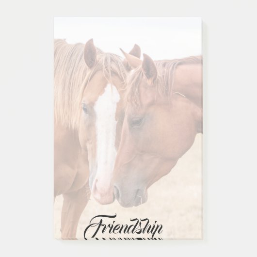 牧草地で生い茂る馬 ポストイット (正面)