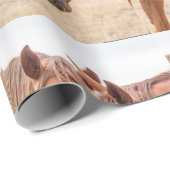 牧草地で生い茂る馬 ラッピングペーパー (ロールコーナー)