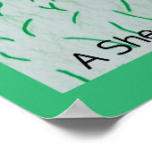 牧草地の厚いケリーグリーン縁どの羊 ポスター (角)