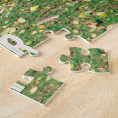 牧草地の秋に冬眠する鹿 ジグソーパズル (側面)