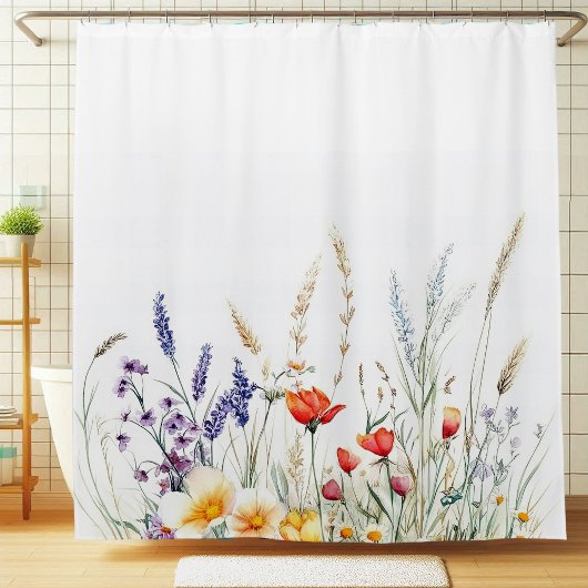 牧草地の花とラベンダー シャワーカーテン