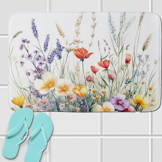 牧草地の花とラベンダー バスマット