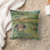 牧草地の馬 クッション (ブランケット)