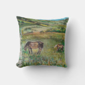 牧草地の馬 クッション (正面)
