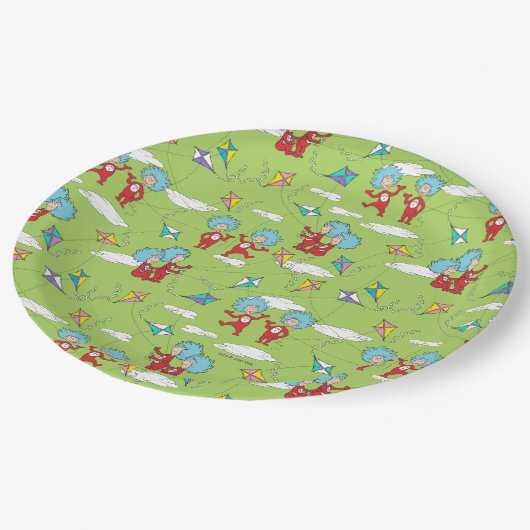 物の一つ二飛んでいるつの凧のパターン ペーパープレート (アングル)