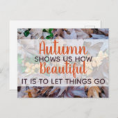 物事を秋の落ちた葉物の葉に任せる ポストカード (正面/裏面)