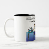 物理パーソナライズされたセラピスト漫画 ツートーンマグカップ (左)