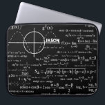物理学者のためのパーソナライズな物理学のギフト ラップトップスリーブ<br><div class="desc">物理学/物理学者/物理学の先生のギフト/物理学学生のギフト/ギークのギフト/黒人男性のパーソナライズな名前のイニシャルのモノグラムのラップトップスリーブ。 文字を変えるためには、個人化の選択を使用して下さい。 より広範な文字のためにフォント、フォント色への変更のような変わります、または文字のレイアウトは、カスタマイズの選択を選びます。</div>