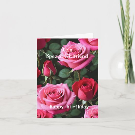 特別な彼女へのバラの誕生日プレゼント カード (正面)