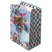 特別な配信、雪の多いメールボックスの深紅色 ミディアムペーパーバッグ (裏面アングル)