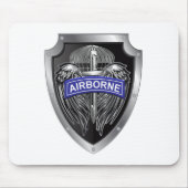 特別に設計された翼を持つ空中シールド マウスパッド (正面)