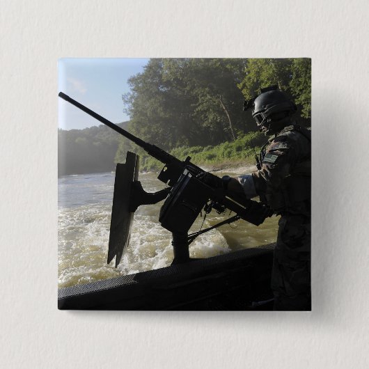 特別戦の戦闘艦クレウマン 缶バッジ (正面)