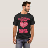特別教退職した育先生おばあちゃんが引退 Tシャツ (正面フル)