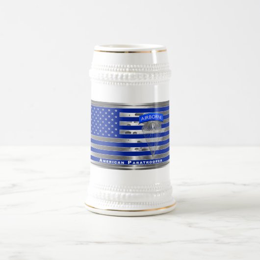 特別設計のアメリカのパラトパー国旗 ビールジョッキ (中央)
