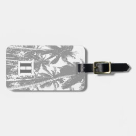 特徴のあるデザインのヤシ ラゲッジタグ