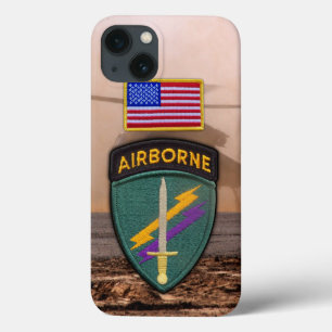 特殊な操作USACAPOC退役軍人Vetsパッチ iPhone 13ケース
