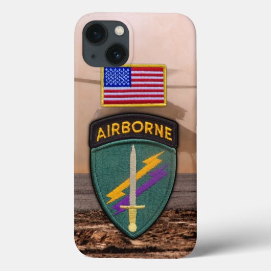 特殊な操作USACAPOC退役軍人Vetsパッチ Case-Mate iPhoneケース (裏面)