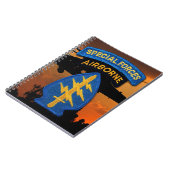 特殊部隊のグループの緑色のベレー帽SF SOF SFG SOC ノートブック (左側)