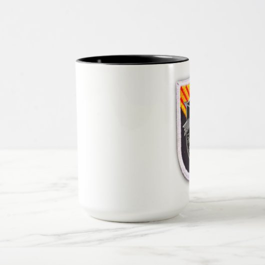 特殊部隊のグループの退役軍人のベトナムの第5獣医 マグカップ (中央)