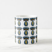 特殊部隊の緑色のベレー帽パッチのマグ モーフィングマグカップ (中央)