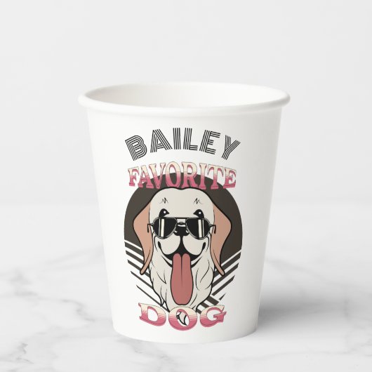犬お気に入りの、可愛おもしろいい犬の母/パパのパーソナライズ 紙コップ (正面)