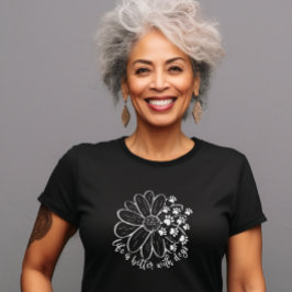 犬がいると生活はもっと楽しい Tシャツ