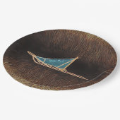 犬がカリブーの毛皮を背負った ペーパープレート (アングル)