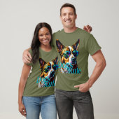 犬がサングラスで犬を支配 Tシャツ (ユニセックス)