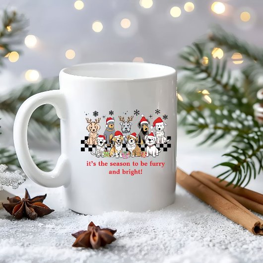犬がパウズでクリスマスプレゼントを願っている ギフト コーヒーマグカップ