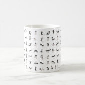 犬がヨガをし、犬がヨガポーズ コーヒーマグカップ (中央)