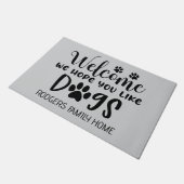 犬が好きでいらっしゃるといいね ドアマット (アングル)