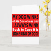 犬が時々私に向かってウインクする カード (黄色い花)