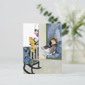 犬が猫を飼うためにスクリーンのドアをバスト ポストカード (スタンド正面)