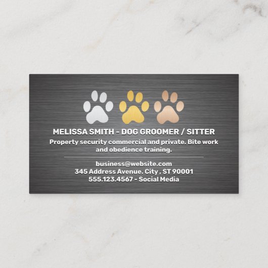 犬が金属ブラシで手を付ける | 犬の櫛 名刺 (裏面)