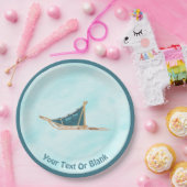 犬が雪の上で群がった ペーパープレート (パーティー)