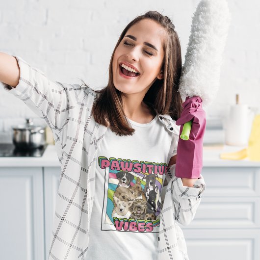 犬たち – パウィスティーヴな雰囲気 Tシャツ