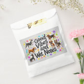 犬たち、ポジティブなエネルギーと濡れた鼻 遊び心あふれる落書き フェイバーバッグ (封をした状態)