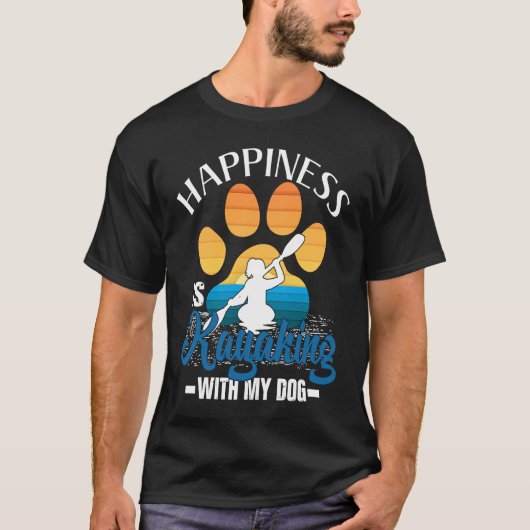 犬とカヤックするのが幸せ メンズ レディース Tシャツ (正面)