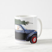 犬とクリスマスの車 コーヒーマグカップ (正面右)