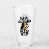 犬とサッカーに気を取られやすい タンブラーグラス (裏面)