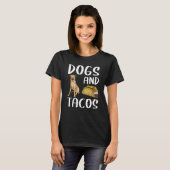 犬とタコスChinookメキシコ料理 Tシャツ (正面フル)