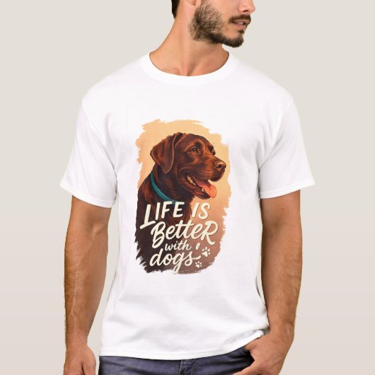 犬と一緒が最高!レトロな犬好きのためのタイポグラフィ Tシャツ (正面)