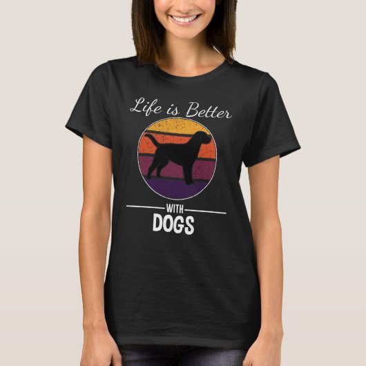 犬と暮らしたほうが良い Tシャツ (正面)