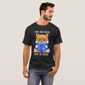 犬と本の人生は良い - かわいい動物Tシャツラグラン Tシャツ (正面フル)