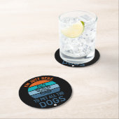 犬と犬の愛人を飼うために来たばかりだおもしろい ラウンドペーパーコースター (インサイチュ)