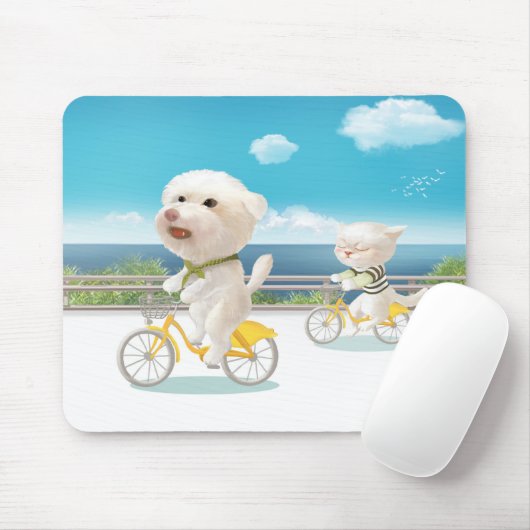 犬と猫のサイクリングby the sea マウスパッド (マウス)