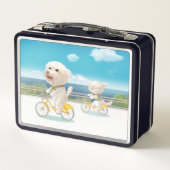 犬と猫のサイクリングby the sea メタルランチボックス (裏面)