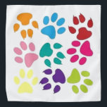 犬と猫の足のプリント バンダナ<br><div class="desc">どんな素晴らし動物愛好家でもバンダナ。犬や猫のペットの新しい親のために素敵な贈り物をする。</div>